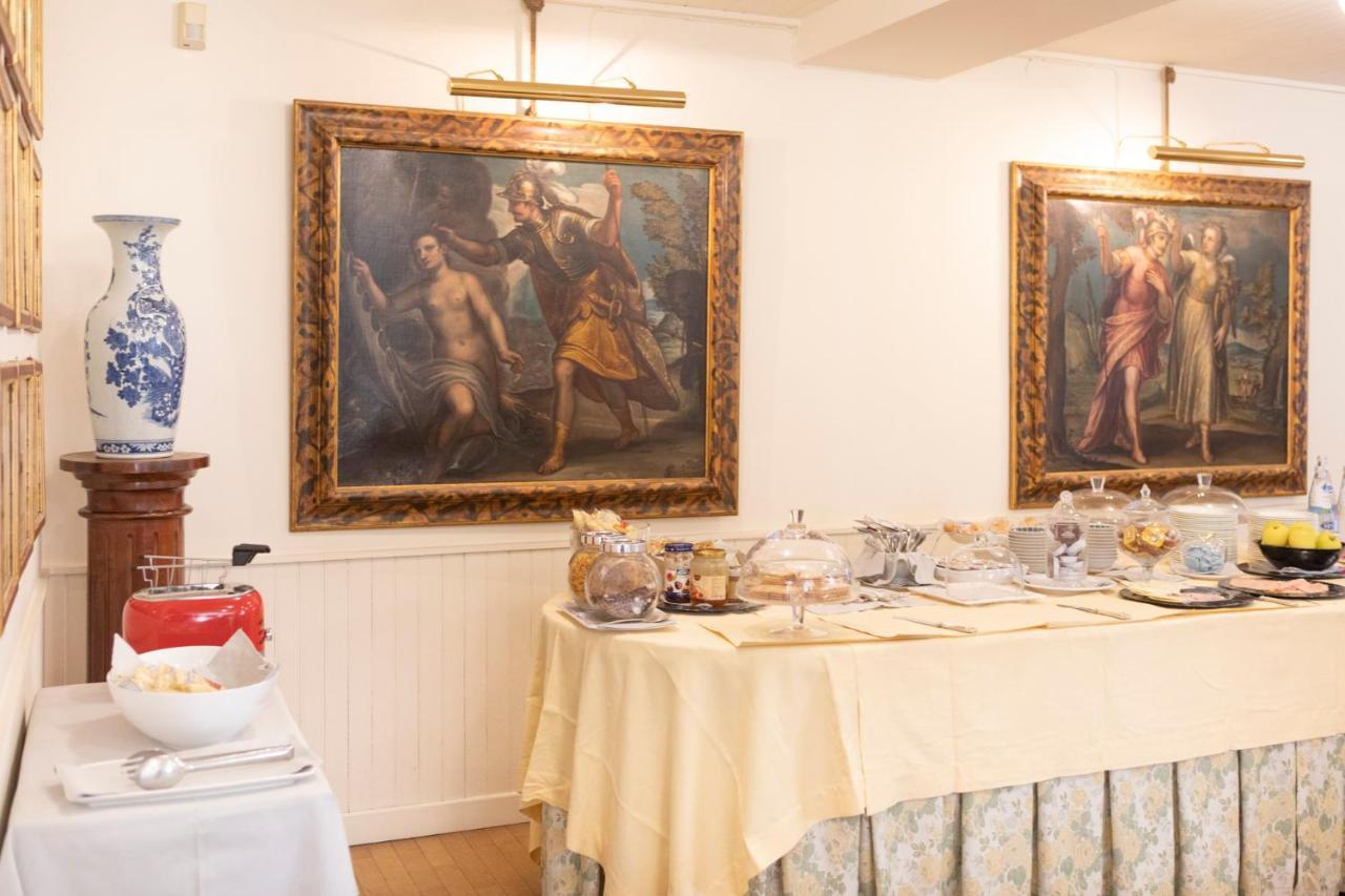 Hotel Due Mori تْشيتاديلاّ المظهر الخارجي الصورة