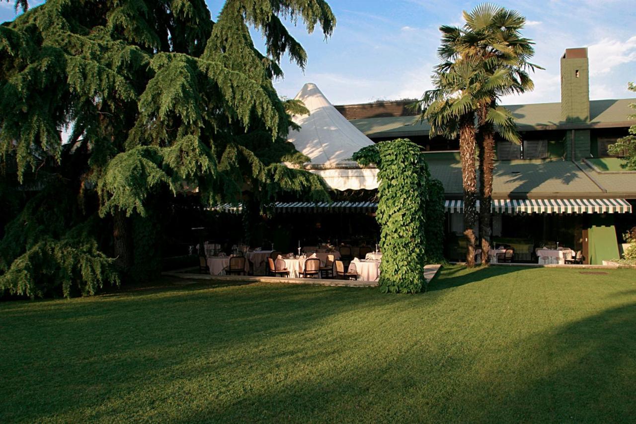 Hotel Due Mori تْشيتاديلاّ المظهر الخارجي الصورة